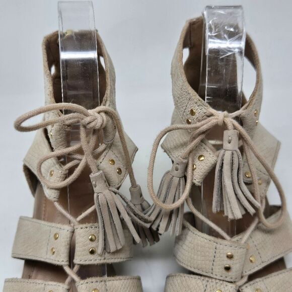 UGG Women's Yasmin Snake Gladiator Wedge Sandal Horchata Leather Size 7.5 B - Picture 3 of 14